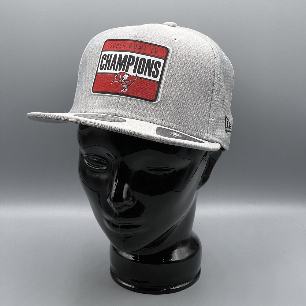 Tampa Bay Buccaneers Men's Baseball Cap Super Bowl LV Champions Adjustable